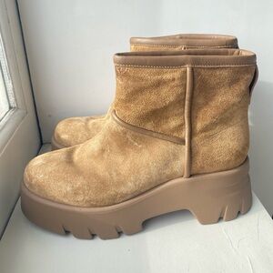 Gianvito Rossi Stormy Shearling-lined Leather-Trimmed Suede Ankle Boots